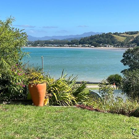 Brophys Beach Studio Whitianga Eksteriør bilde